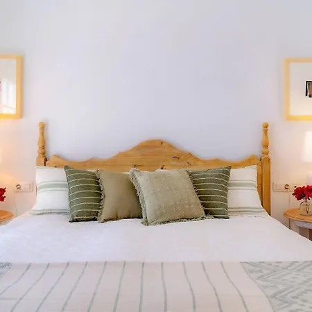 Holiday home Amazing 3 Bedroom Ocean View With Pool