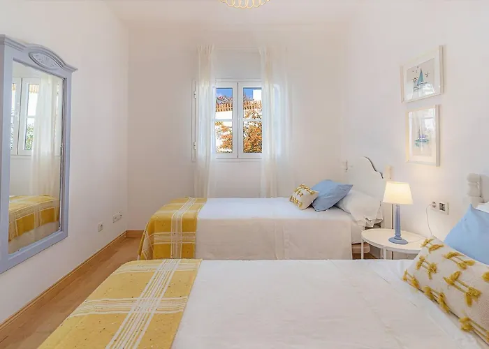 Amazing 3 Bedroom Ocean View With Pool 度假居