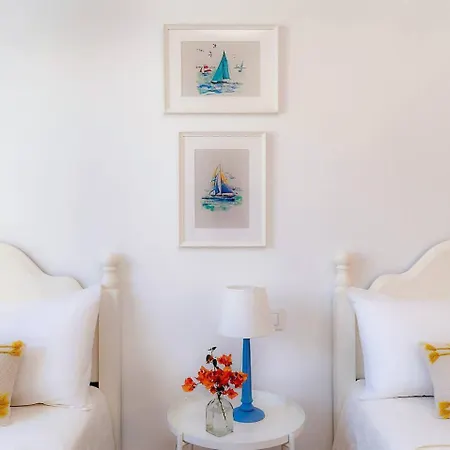 Дом отдыха Amazing 3 Bedroom Ocean View With Pool Тиас