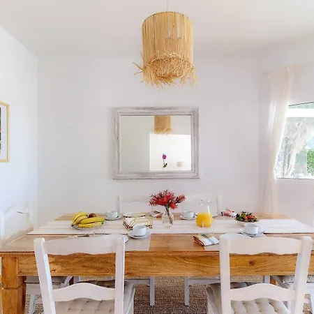 Amazing 3 Bedroom Ocean View With Pool *