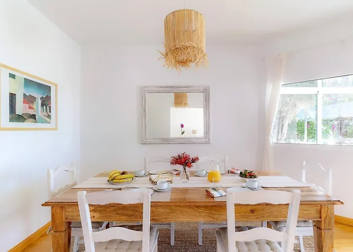 Amazing 3 Bedroom Ocean View With Pool *